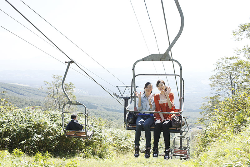 夏山で 網張温泉展望リフト 運行 初夏の空中散歩を楽しもう なじょったニュース